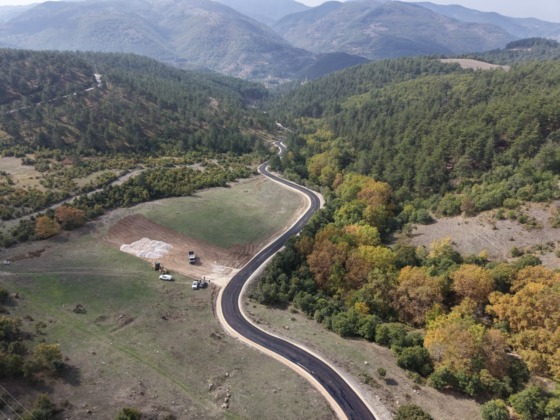 Osmangazi’de 3 mahallede 10 kilometrelik yol yenilendi